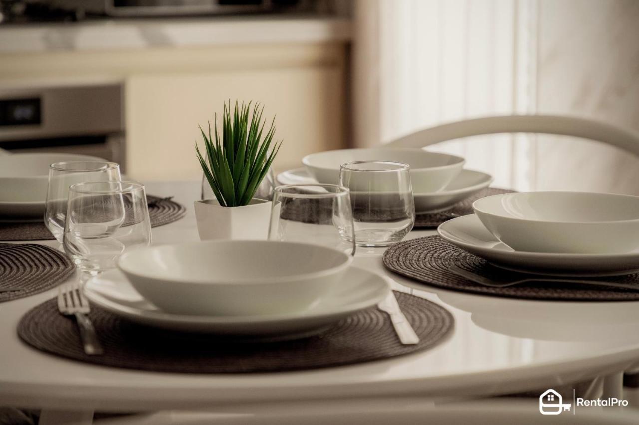Ariston A 200M-Luxury Apartment Con A/C & Wi-Fi Sanremo Esterno foto